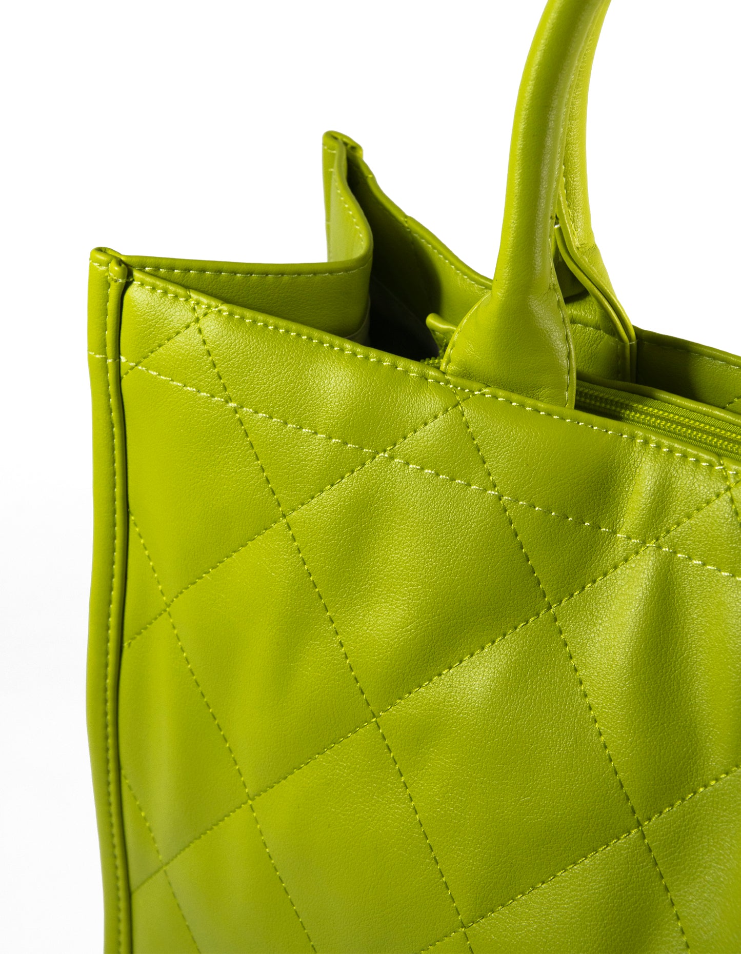 Shopping bag matelassè con tracolla